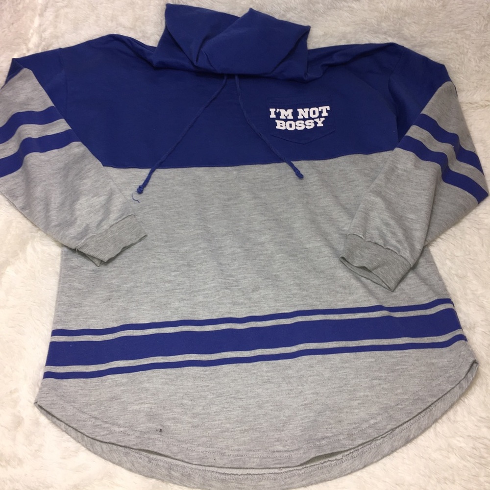 Hooded shirt